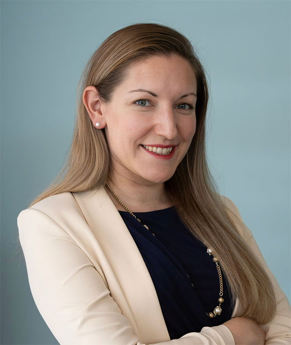 CPFC-Headshot Courtney Mallow of Be Well & Co. Financial Consulting